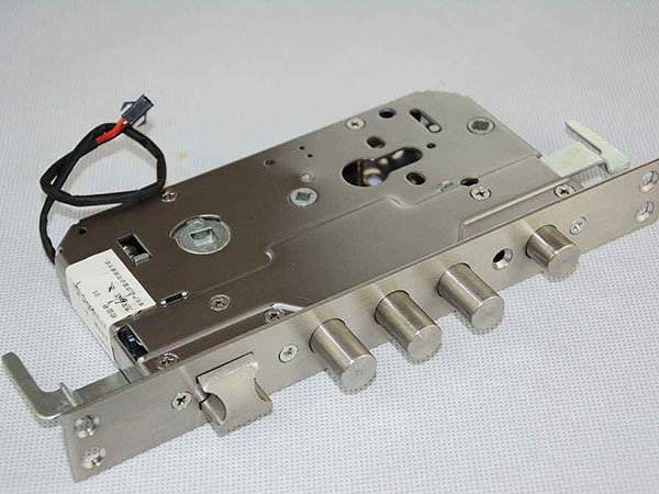 清苑24小时上门开锁公司